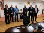 رئيس جماعة الداخلة يعقد اجتماعاً بالرباط لمناقشة ملفات التعمير وقضايا الساكنة